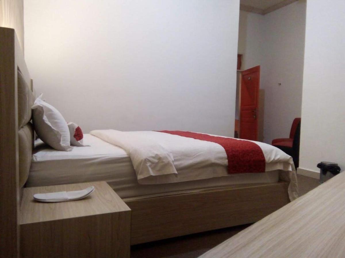 Hotel Assyifa Tanjungbalai Eksteriør billede